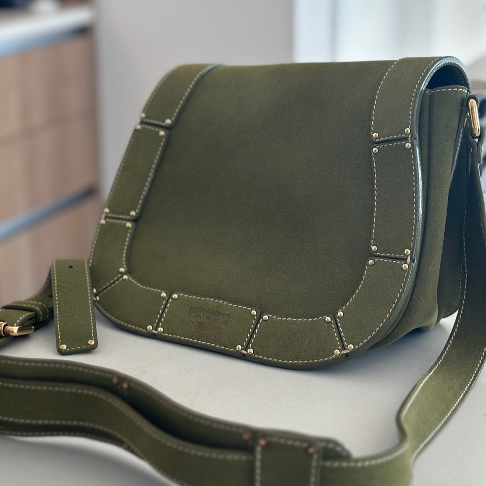 Moschino handbag dark olive green color very good condition